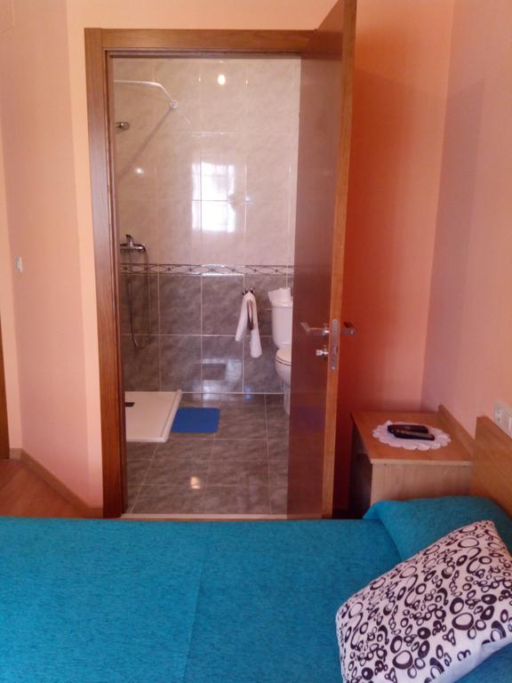 Pension Las Palmeras Lalín Quarto foto