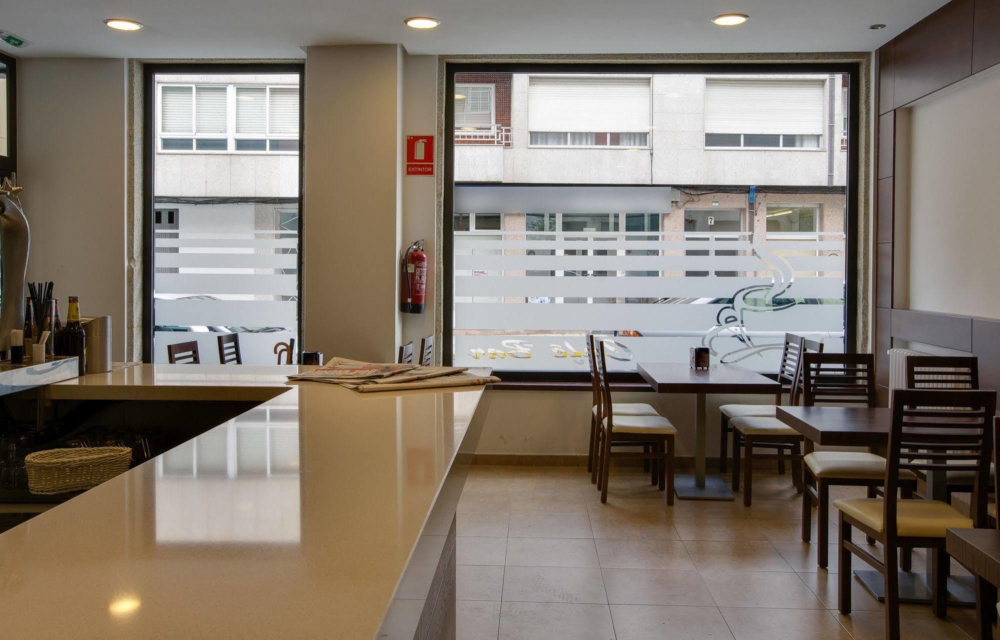 Pension Las Palmeras Lalín Exterior foto